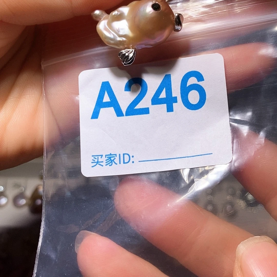 颈饰未镶嵌淡水珍珠
