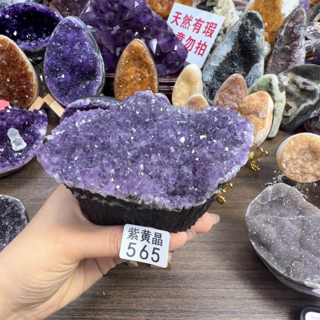 水晶摆件未镶嵌水晶K****a565