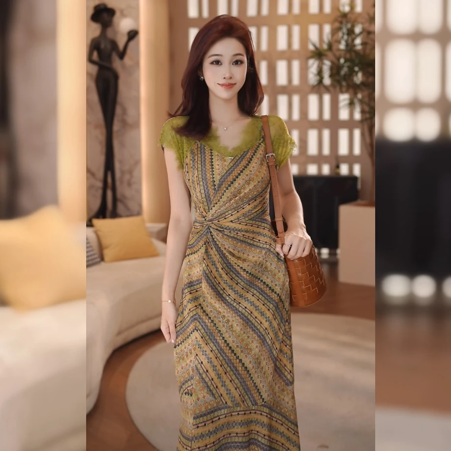 【林雪雪】米亚曲目新款夏日气质遮肉高级民族风连衣裙253589