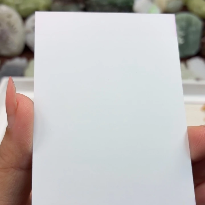 肉***肉和田玉未镶嵌颈饰