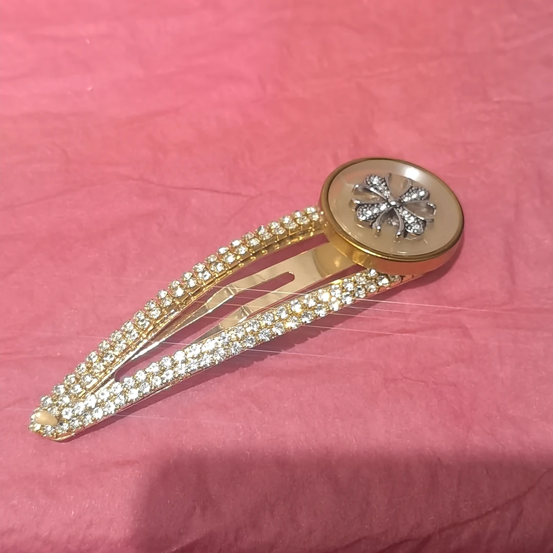 E951纽扣克克闪闪掰掰夹发夹