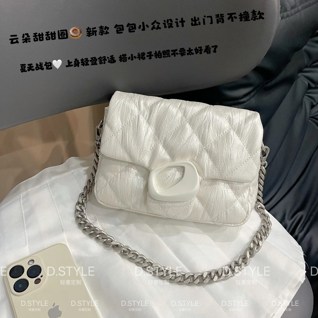 【D.STYLE】轻奢定制 云朵甜甜圈女包原创设计