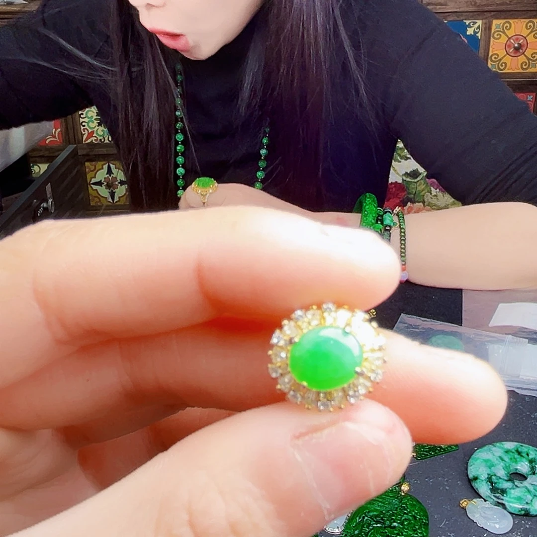 颈饰银S925镶嵌翡翠多样性