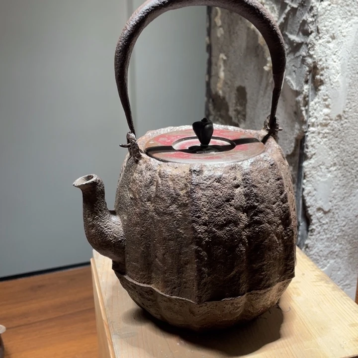 龙文堂造佛手瓜型壶