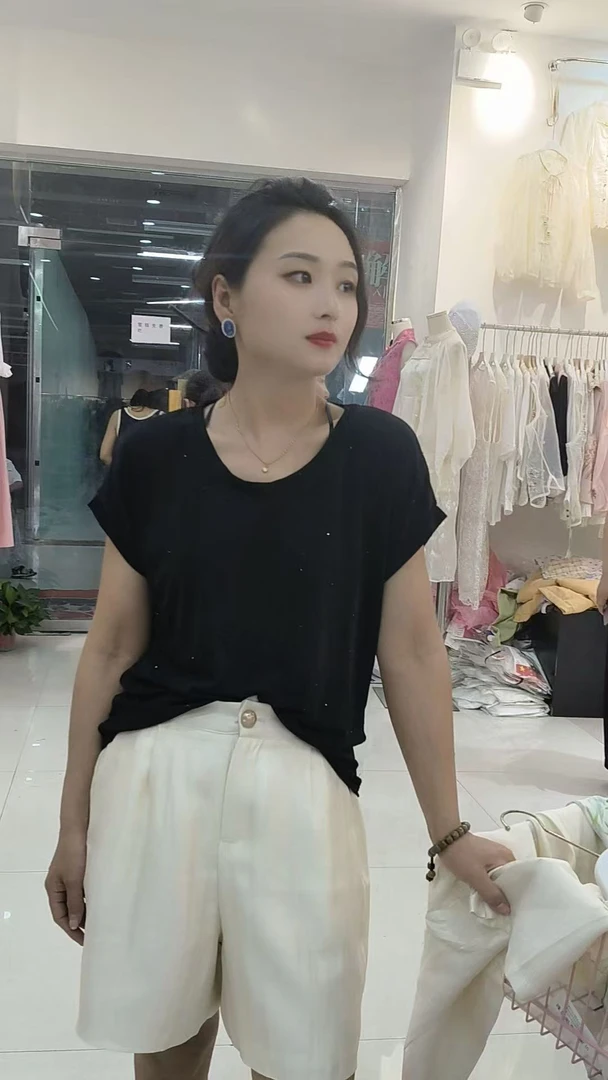 042#t恤亮钻时尚休闲百搭女士夏季半袖纯色圆领套头宽松