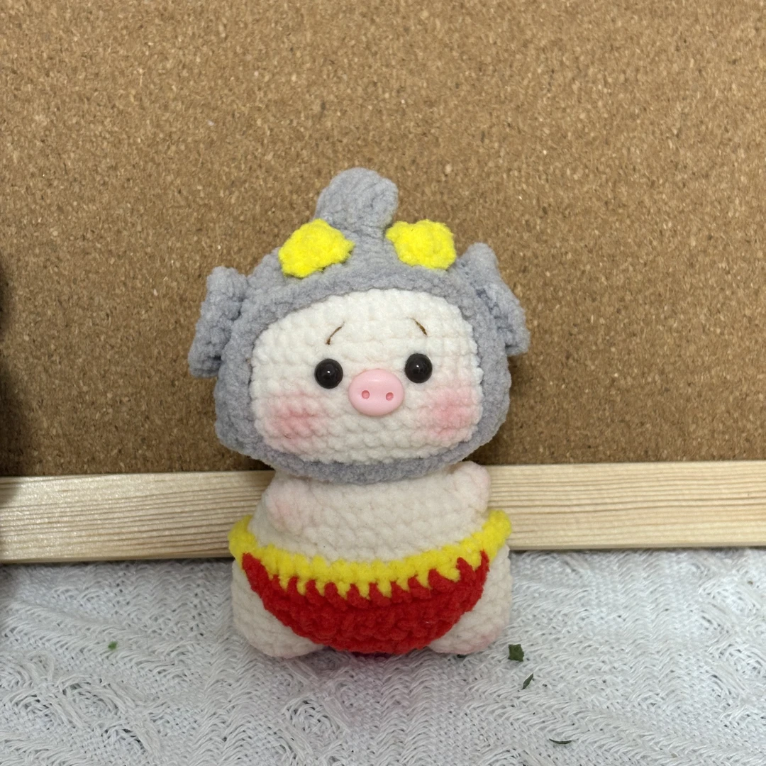 diy钩针纯手工奥猪曼成品送朋友生日礼物定制钥匙扣挂件毛线搞怪