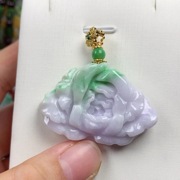 吊坠(赠链)未镶嵌翡翠