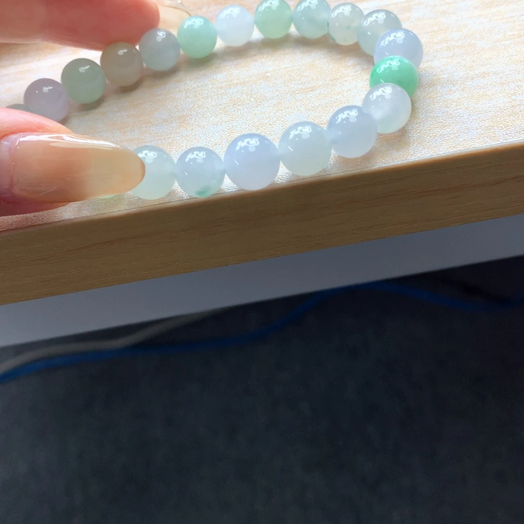 翡翠未镶嵌颈饰吊坠