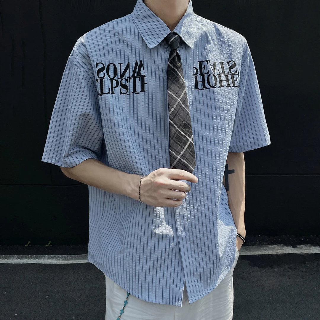 2025夏季新款学院风泡泡棉条纹领带短袖印花纹理衬衫男上衣衬衣