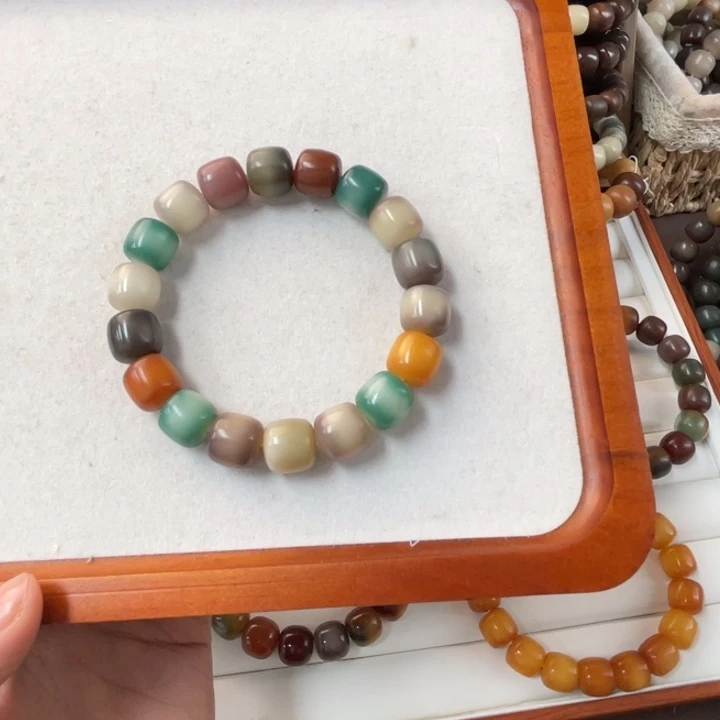 吊坠菩提根/象牙果手串