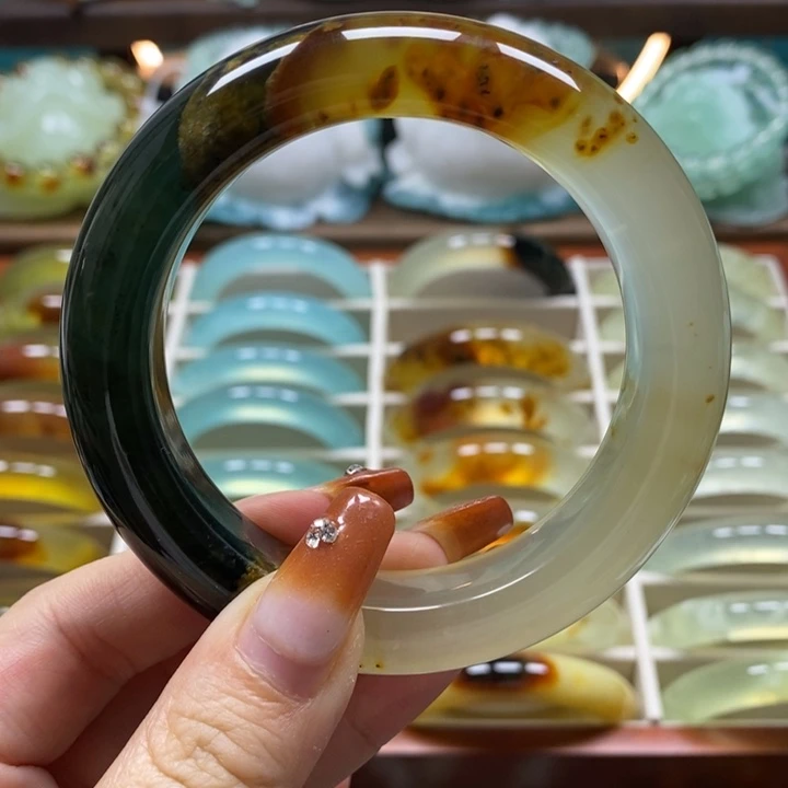 未镶嵌岫玉手镯手镯