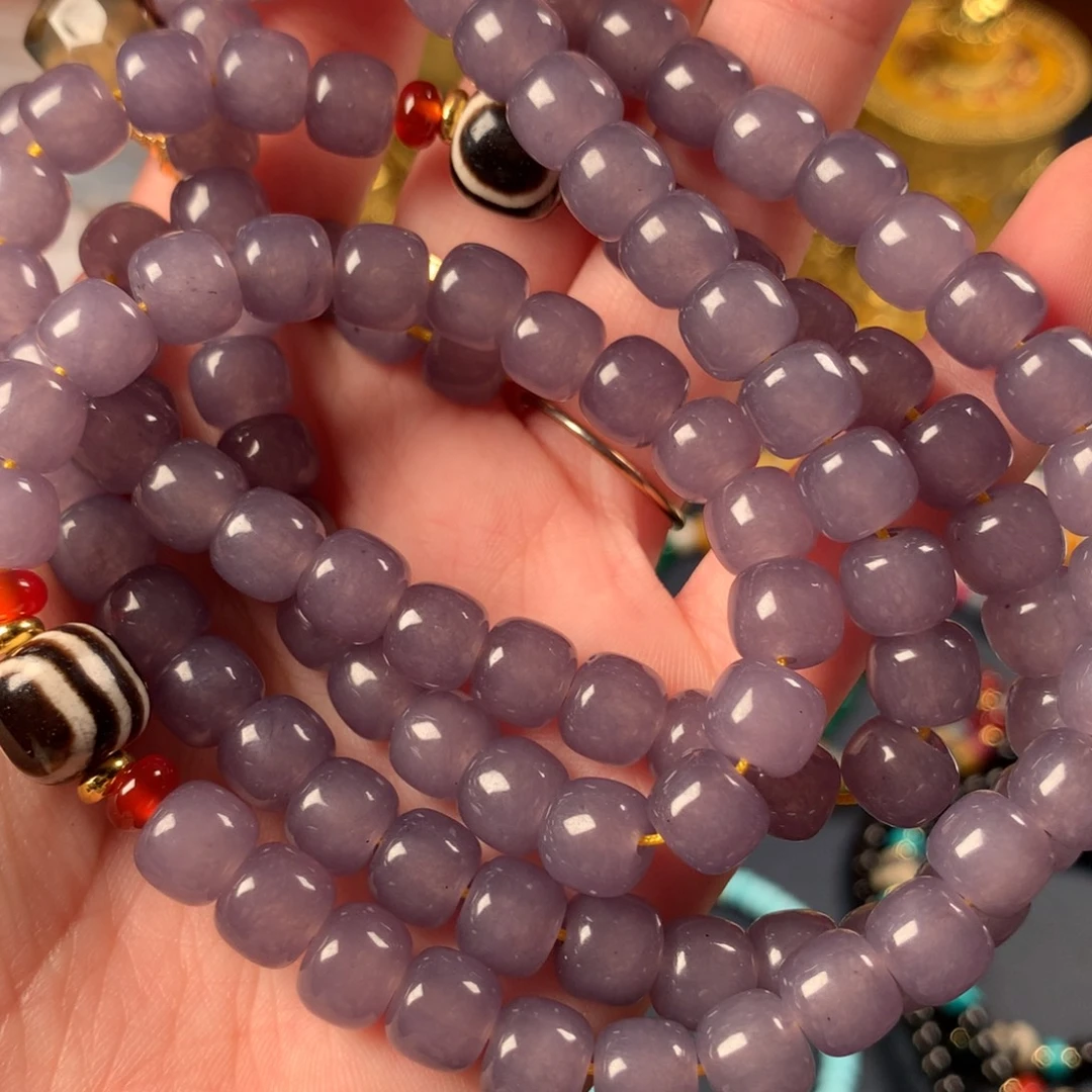 泥塑……………………………………