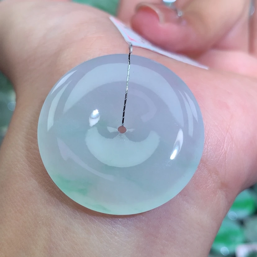 【闪购商品】翡翠未镶嵌吊坠(不含链)
