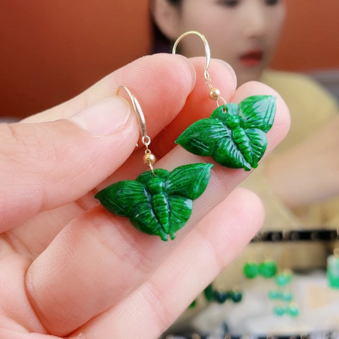 翡翠18K金镶嵌耳饰