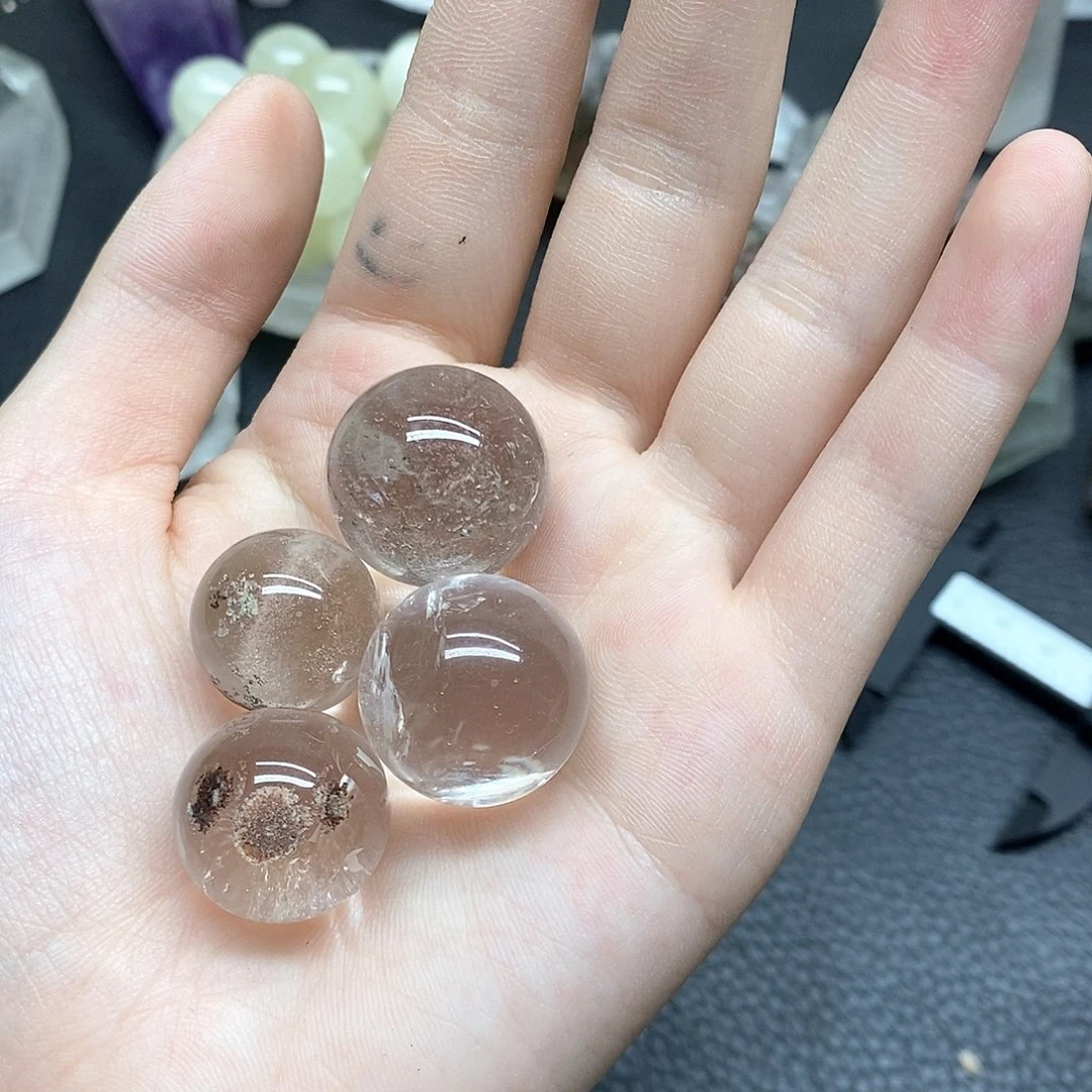未镶嵌颈饰水晶108