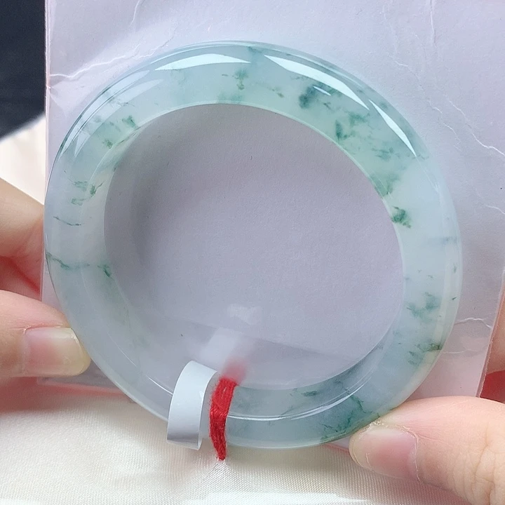 翡翠未镶嵌手镯53圈