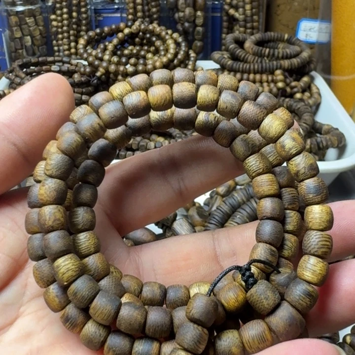 沉香手串乌身手串16克加