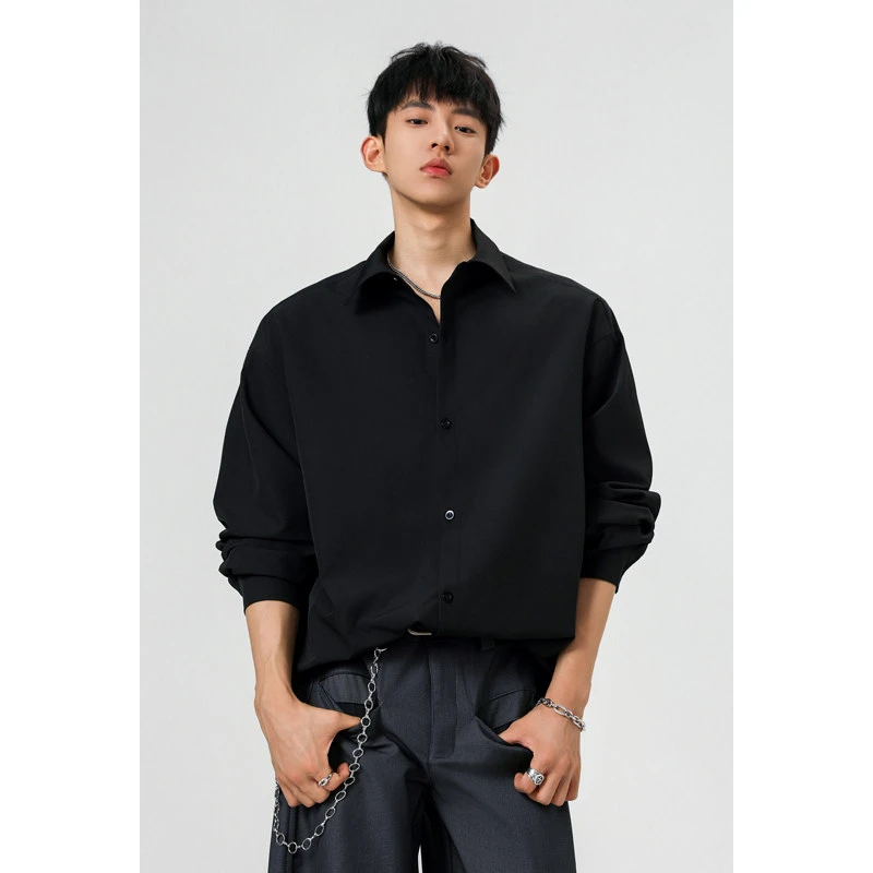 2025秋季新款男士潮流简约长袖衬衫衬衣休闲百搭黑色痞帅宽松纯色