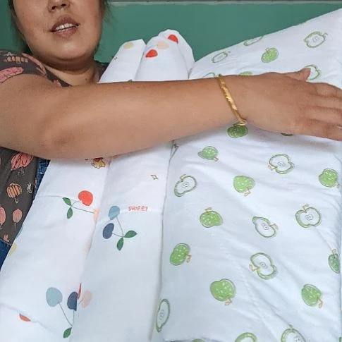 棉质花棉花被子尺寸2m乘2m。