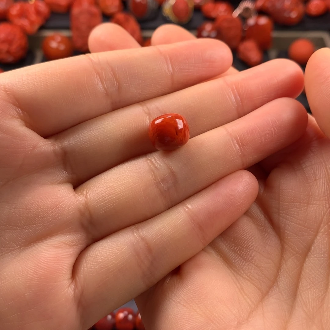 南红玛瑙老型单珠10.9MM未镶嵌