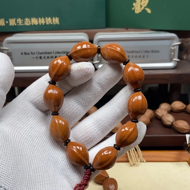 手串橄榄核1626三花打底