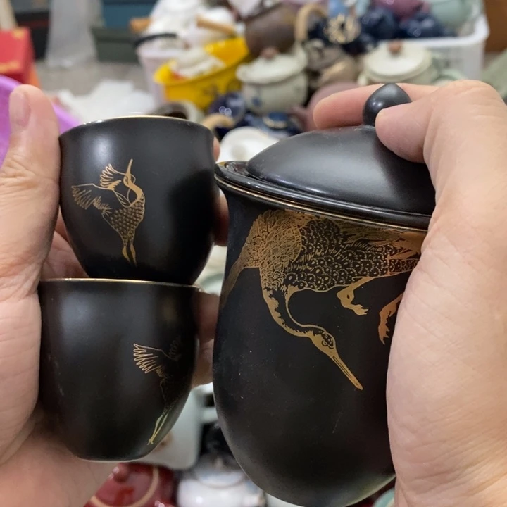 陶瓷艺术品及陶瓷制品