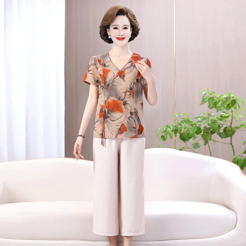 2025新款妈妈装气质洋气中老年时尚夏季中年宽松夏装中老年减龄女