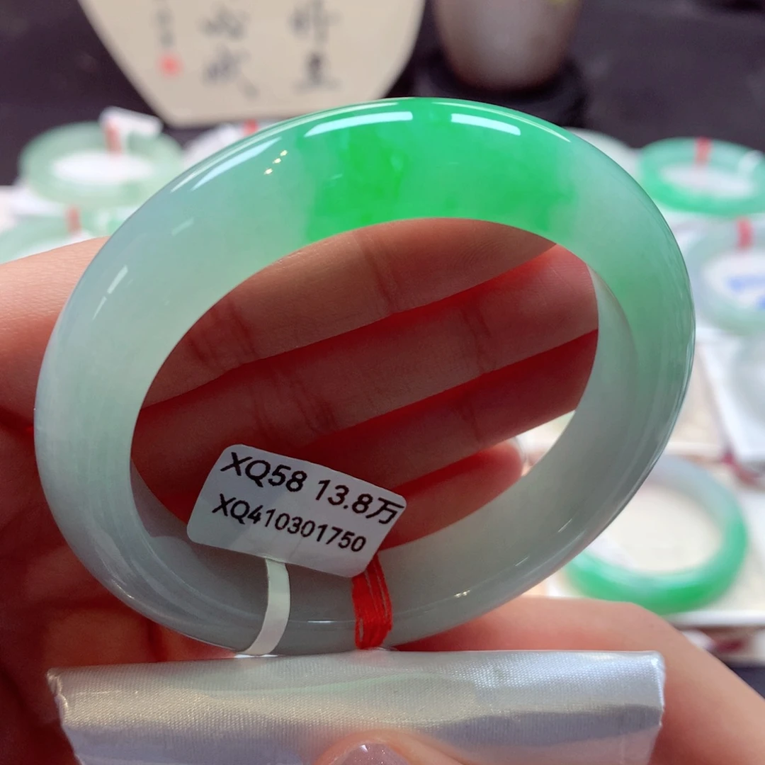 翡翠手镯未镶嵌她****ღ分单77