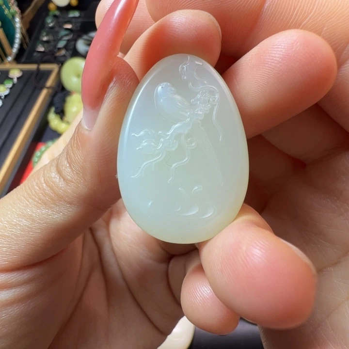 和田玉（白玉）颈饰未镶嵌10.50克米达吊坠