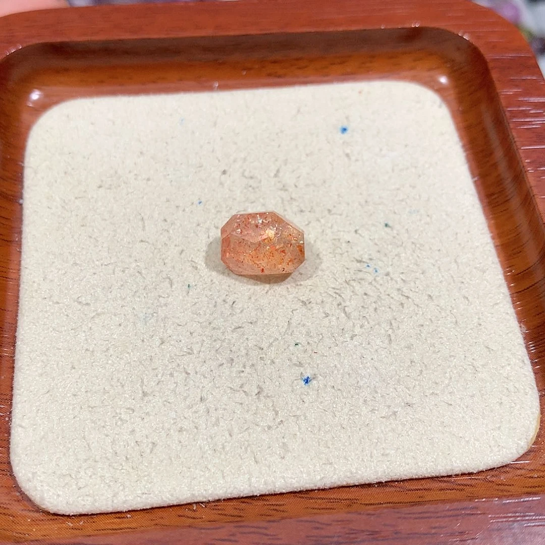 无非金属金太阳随行