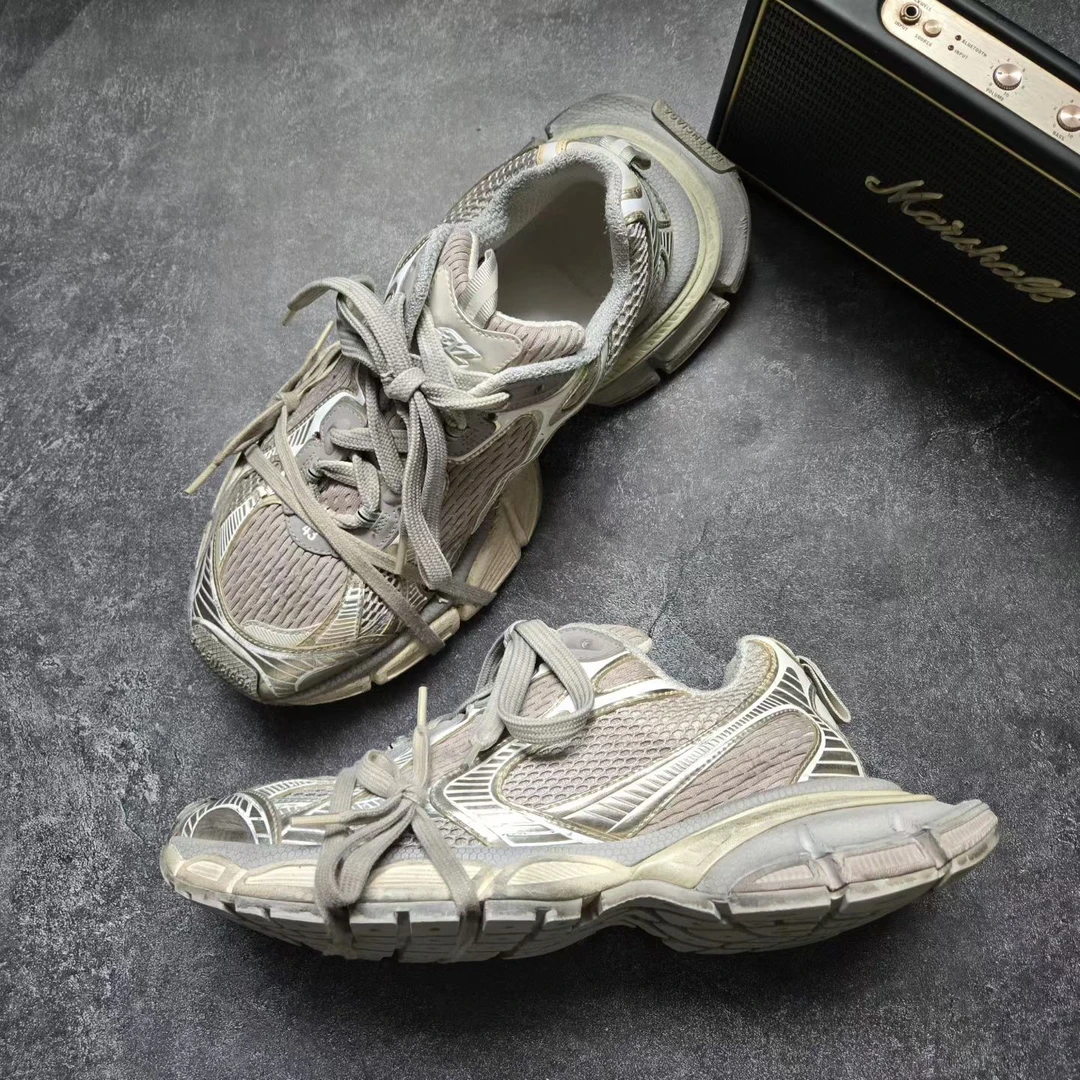 99新 Balenciaga/巴黎世家 43码 3XL 浅米色 鞋