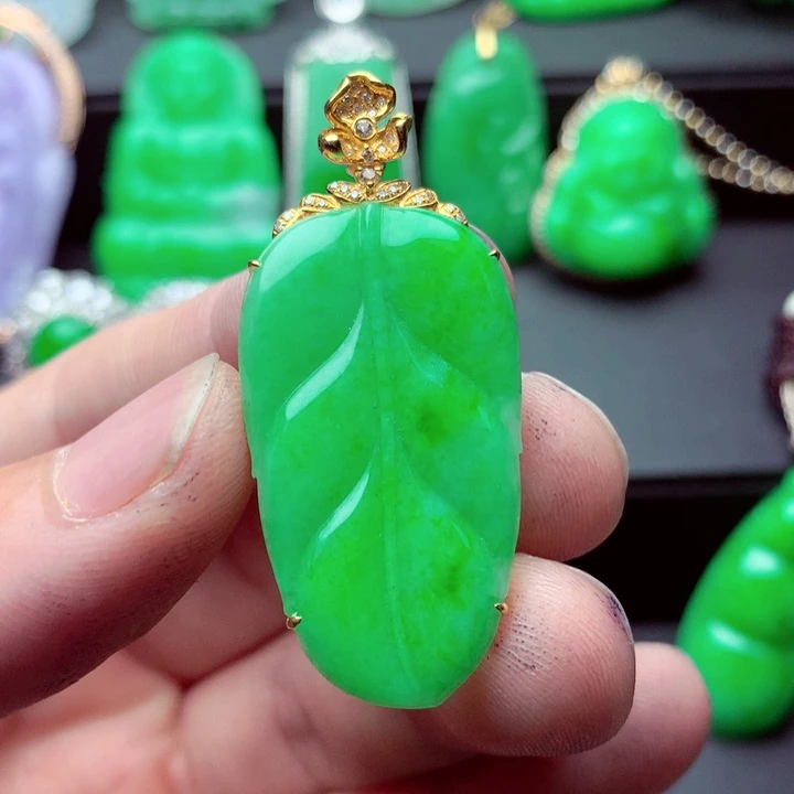 翡翠18K金镶嵌吊坠(不含链)
