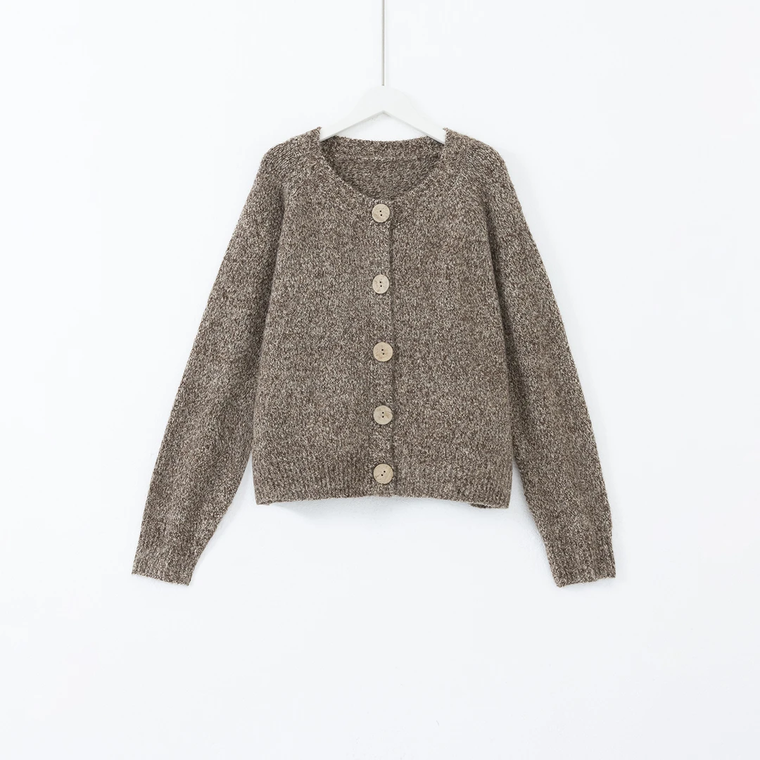 几里与麻 气质休闲花纱大圆扣针织开衫 衣长54胸围110 2100323