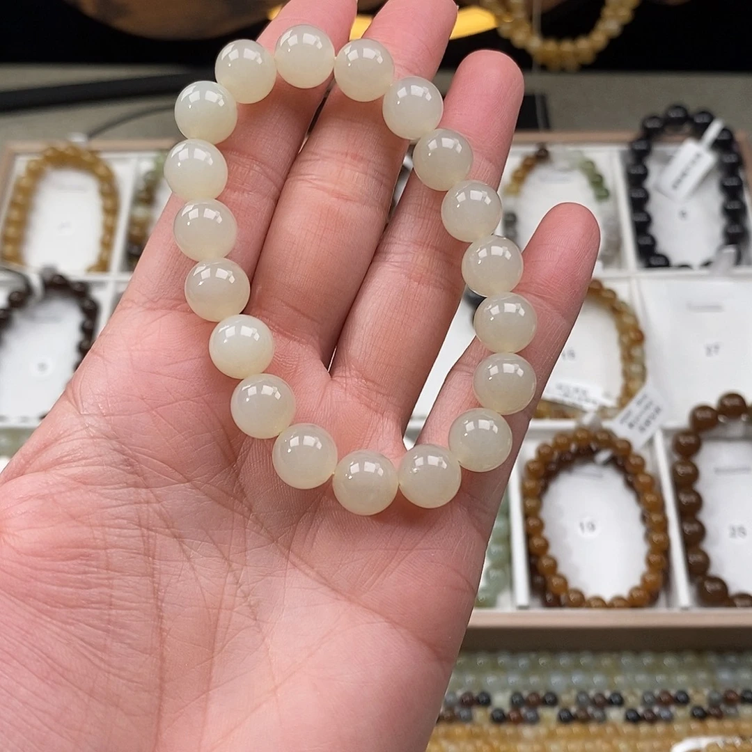 和田玉未镶嵌手链