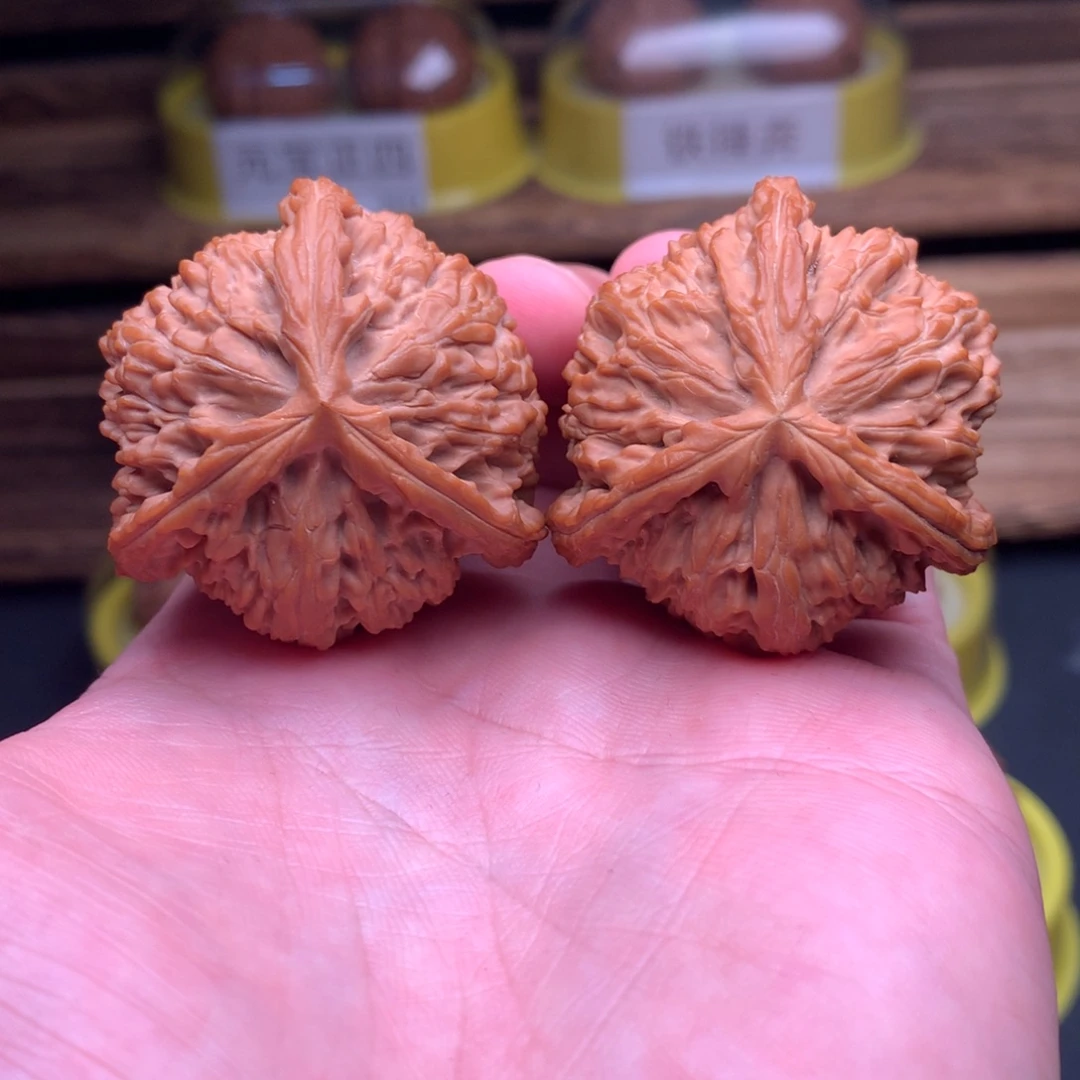 吊坠文玩核桃白奔