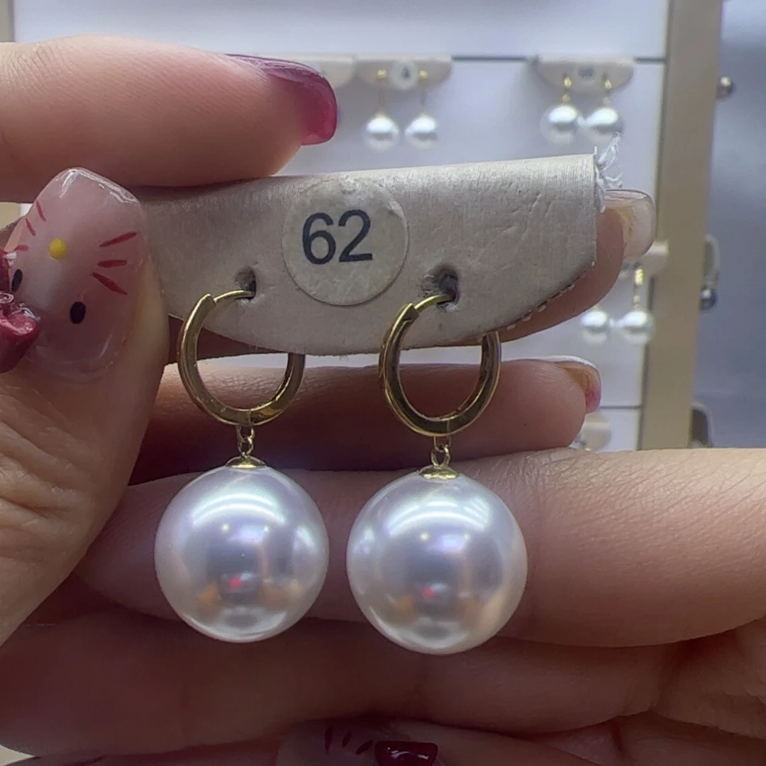 淡水珍珠耳饰18K金镶嵌