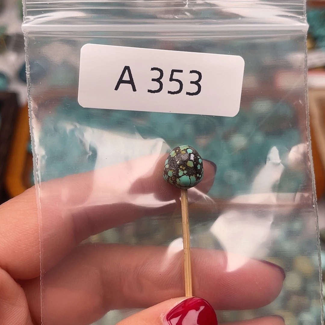 绿松石未镶嵌绿松石珠子