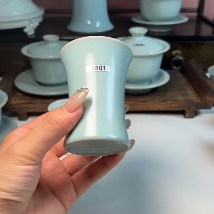 瓷片菁**界哈哈哈哈哈哈哈哈，