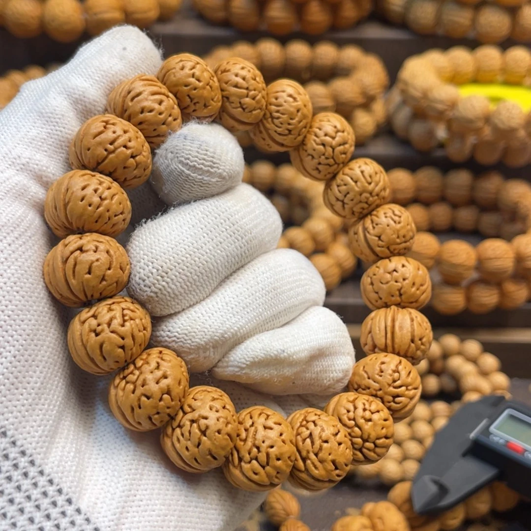 吊坠桃核纽扣大板牙