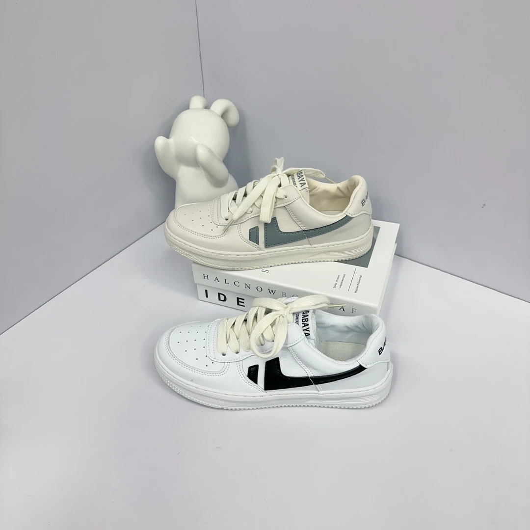 【小芭专属】21266 新款百搭圆头板鞋软底软面皮面小白鞋