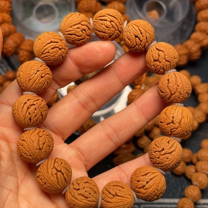 桃核手串龙纹桃核47