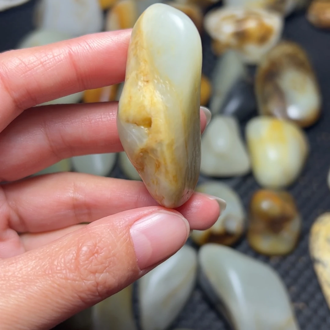 和田玉未镶嵌挂件B68