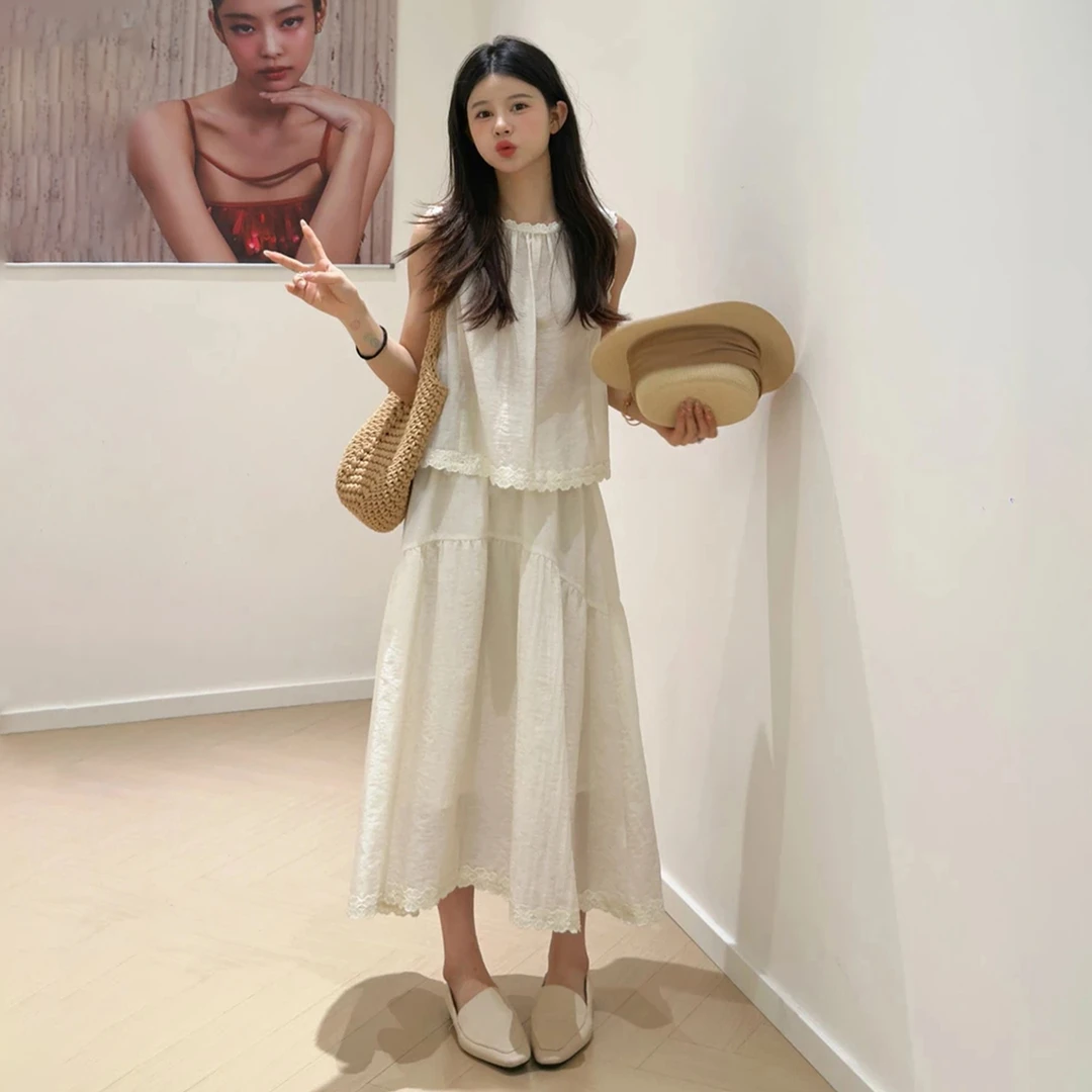 白色无袖连衣裙子女夏季2025新款夏天巨好看穿搭配一整套装小个子