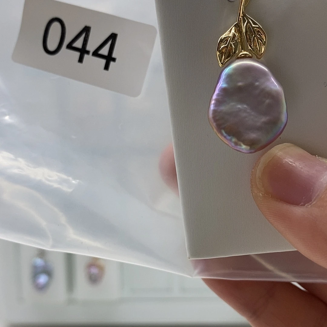 合金淡水珍珠颈饰