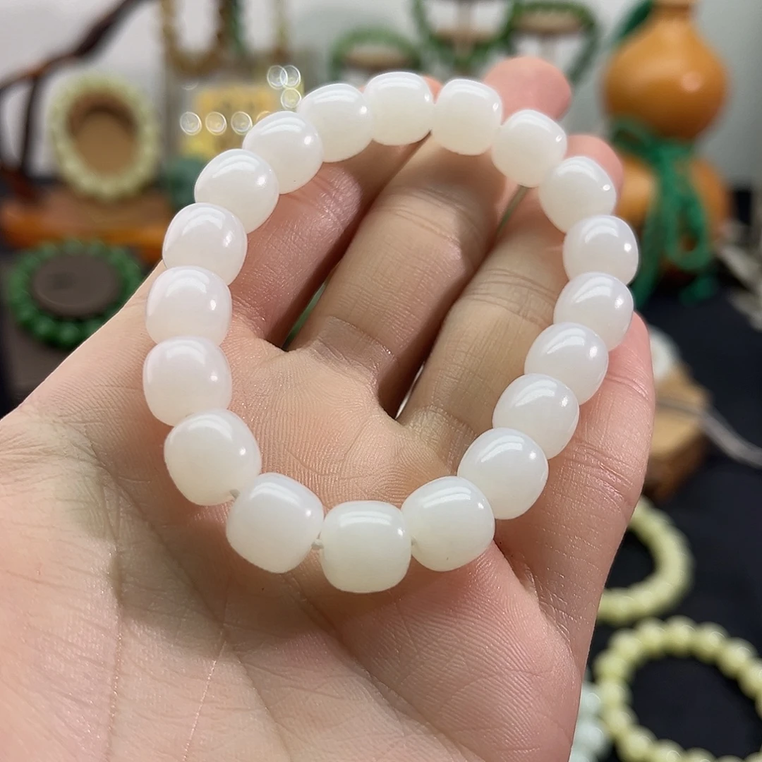 和田玉未镶嵌颈饰俄料-白玉-老型手串-11mm