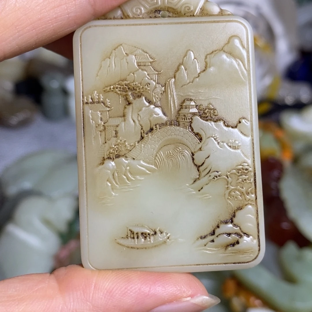 和田玉（糖玉）未镶嵌颈饰
