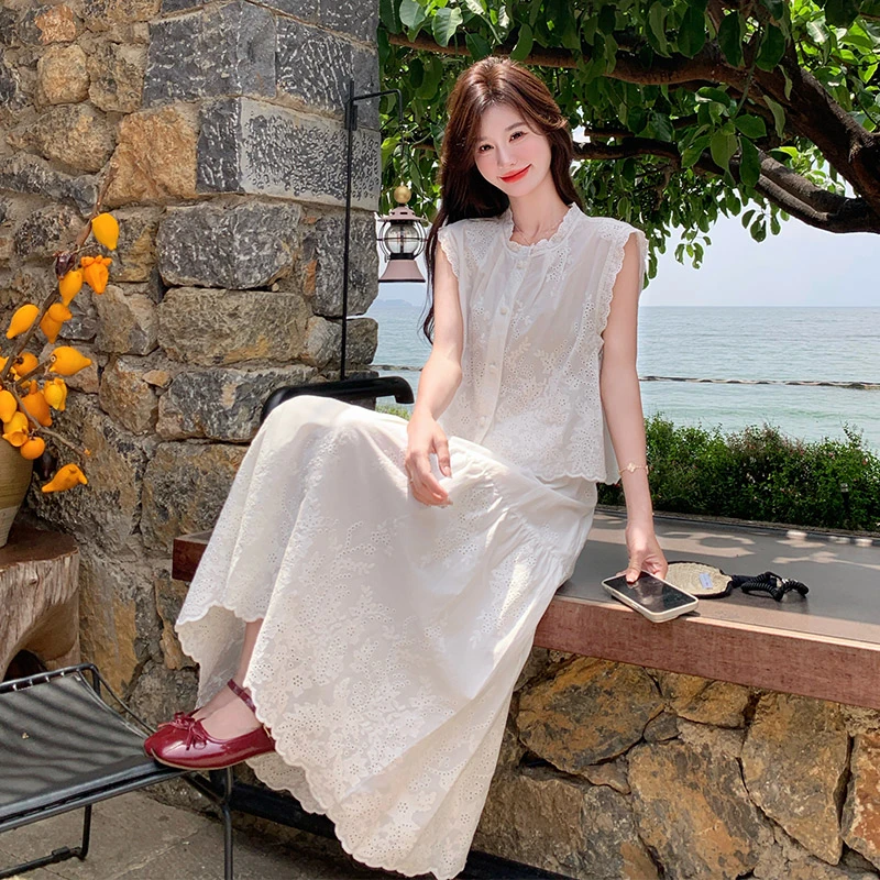 法式减龄白月光穿搭一整套女夏季高级感刺绣上衣半身裙套装两件套