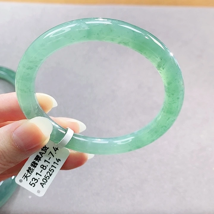 【闪购商品】未镶嵌手镯翡翠