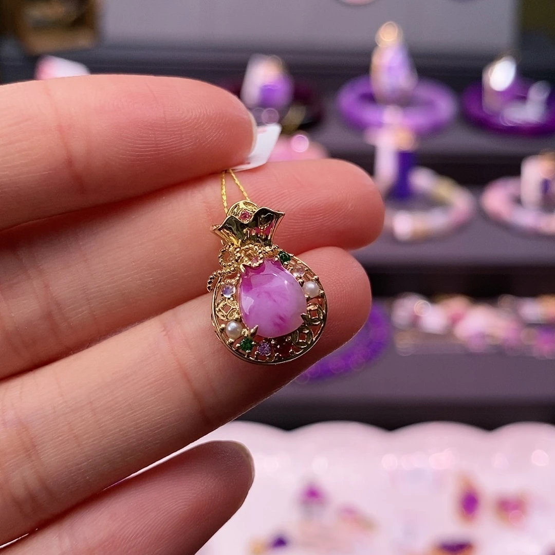 苏纪石（舒俱来）18K金镶嵌吊坠(不含链)