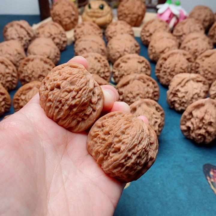 文玩核桃把件山地磨39